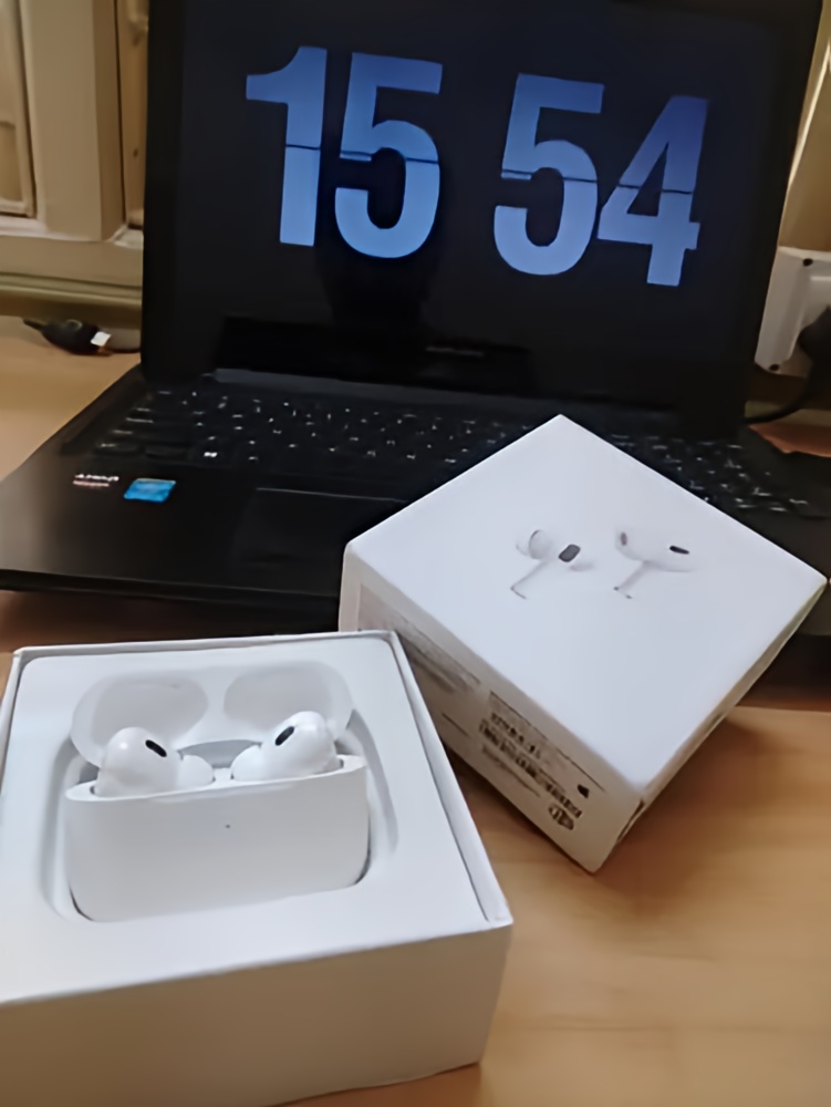 Image #1 from Kriti Saini